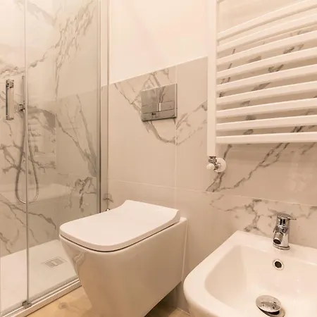 Luxury - A Due Passi Dal Centro Di Lägenhet Milano